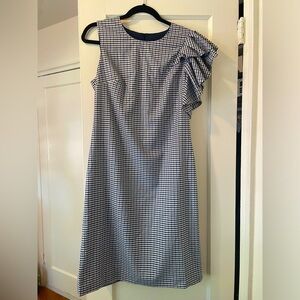 Banana Republic ruffle sleeve dress